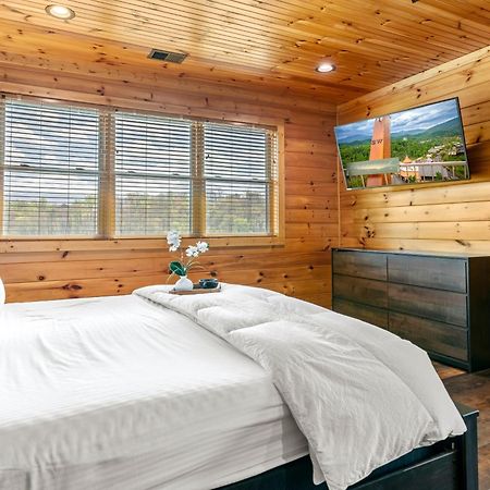 3 Lazy Bears Chalet Gatlinburg Ngoại thất bức ảnh