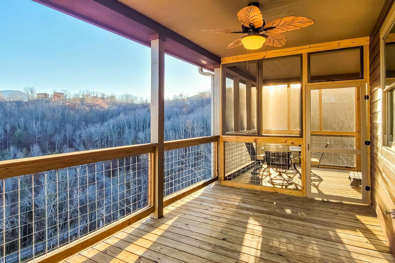 3 Lazy Bears Chalet Gatlinburg Ngoại thất bức ảnh