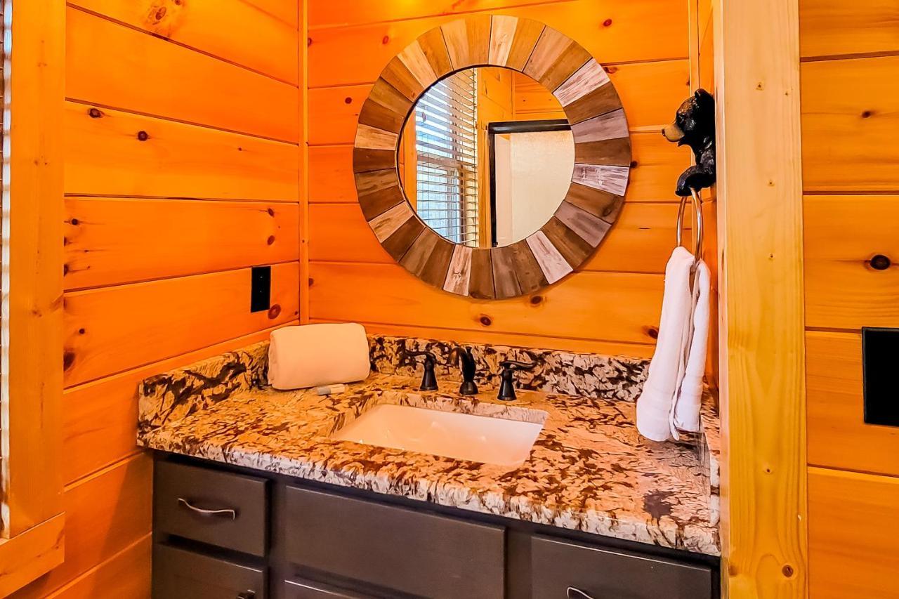 3 Lazy Bears Chalet Gatlinburg Ngoại thất bức ảnh