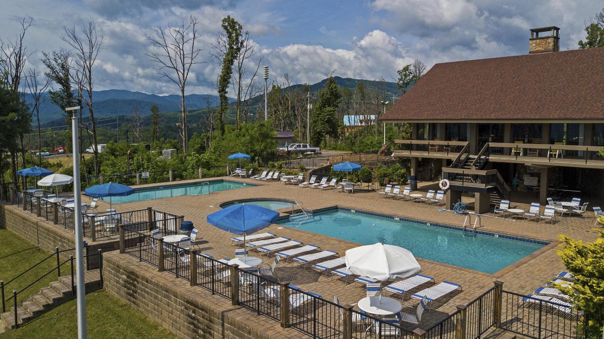 3 Lazy Bears Chalet Gatlinburg Ngoại thất bức ảnh