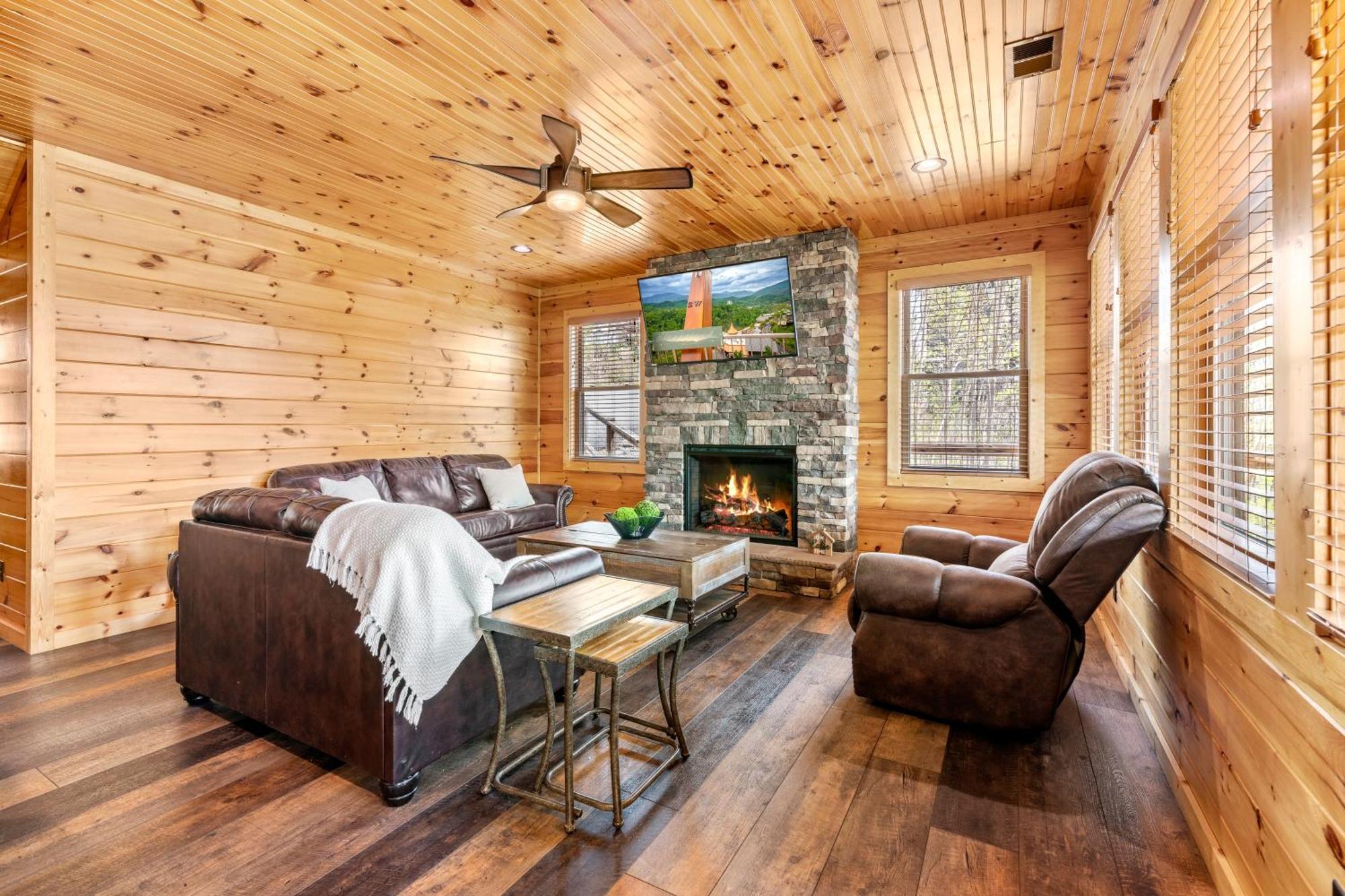 3 Lazy Bears Chalet Gatlinburg Ngoại thất bức ảnh